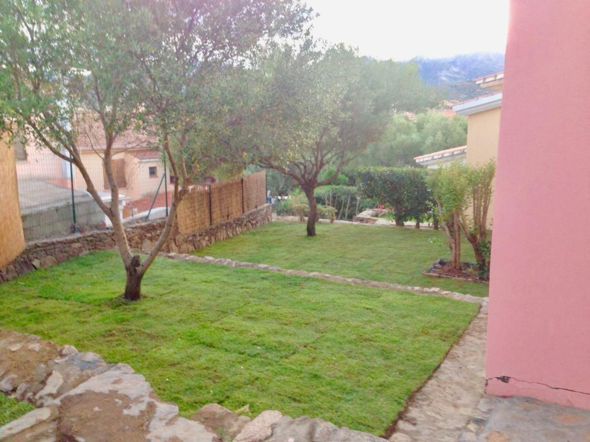 Residence La Funtana San Teodoro  Exterior foto