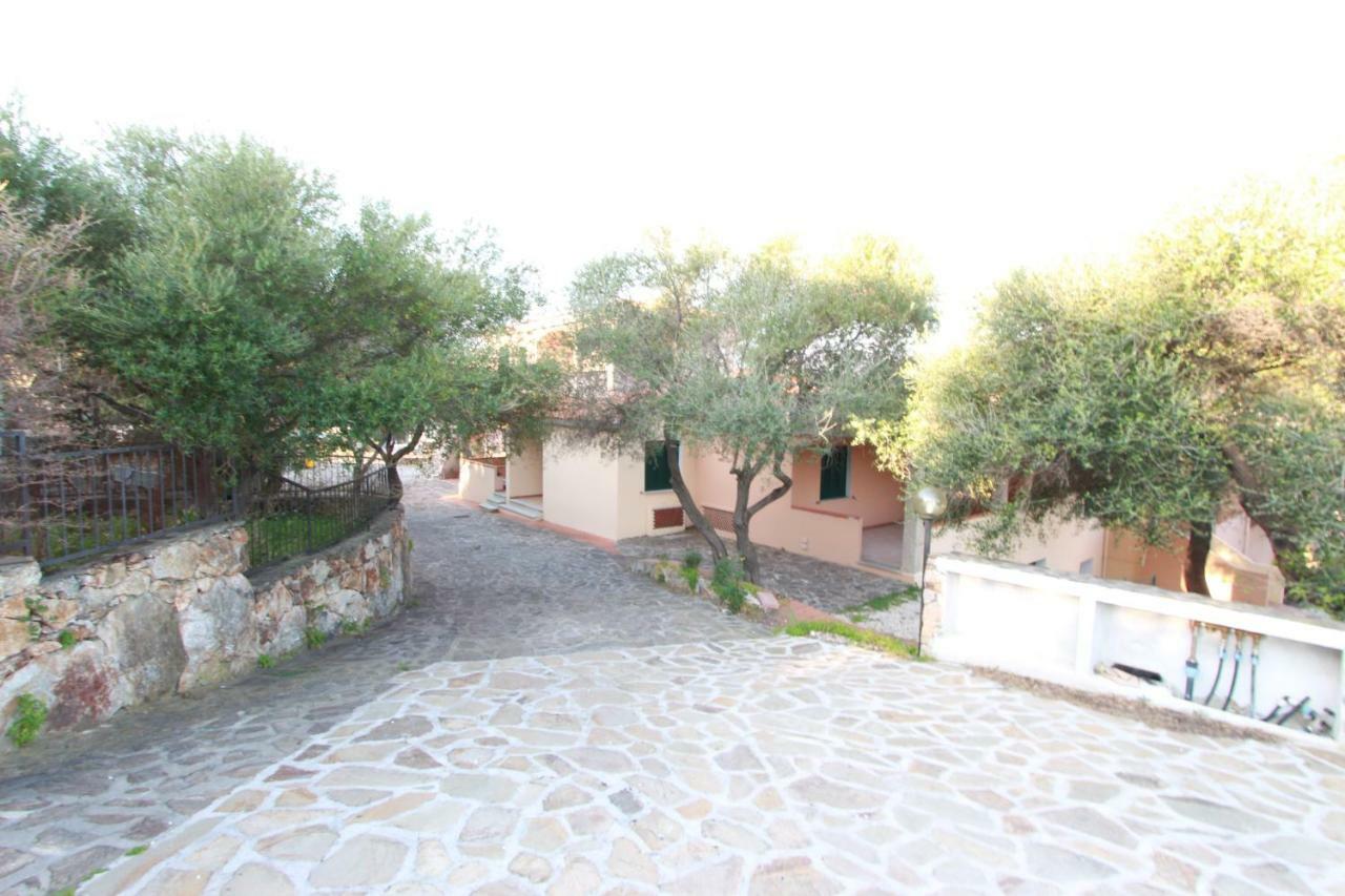 Residence La Funtana San Teodoro  Exterior foto