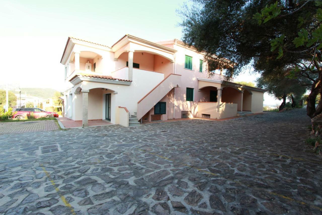 Residence La Funtana San Teodoro  Exterior foto